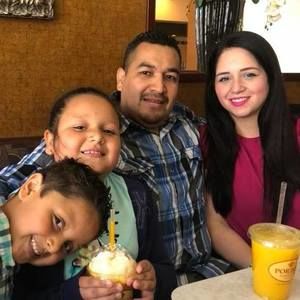 Meet your Posher, Julio